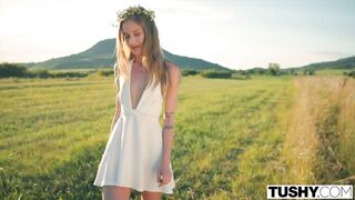 tushy glamorous model has an insatiable longing for ace bang