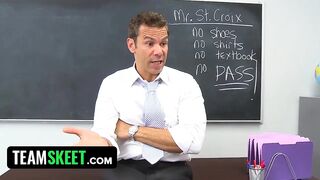 Sexy collegegirl sucks her teacher's dong unfathomable into her mouth