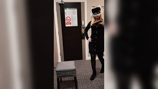 Fingering my juicy snatch to get me in the mood for tons of joy.