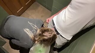 Peeing Outside and Getting Cunt Licked