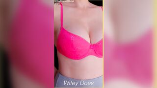 mother I'd like to fuck looks glamorous in pink brassiere