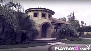 Enchanting chicks washed blue Corvette Stingray and women looked so hot and hawt