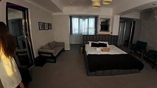 I Meet Her In The Elevator, That babe Followed Me To My Hotel Room