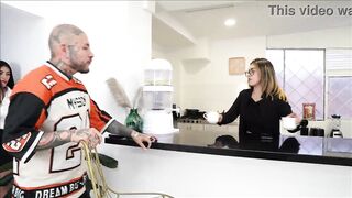 I SCREW A BITCH IN FRONT OF MY WIFE OUT OF HER NOTICING - FELIPE SKULL