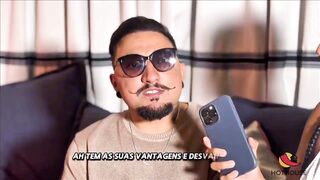 In the interview, there was sex with the dwarf on the podcast "The Man at three".