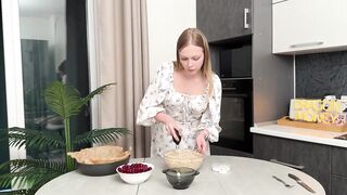 WILL 15 MINUTES BE SUFFICIENTLY? ARISHA MILLS BANGS A CAMERA STUD DURING A COOKING SHOW