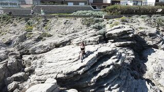 Slender Brunette hair Wench Showing off Her Skills in POV