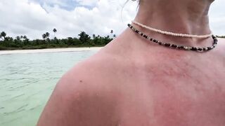 mother I'd like to fuck gets her booty drilled on a public beach