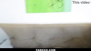 Stepsiblings Were Able to Get Away with Out of Their Stepmom Noticing - Famxxx