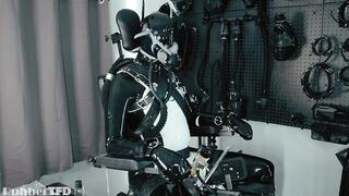 RUBBER PUP TIED [PP TRAINING]