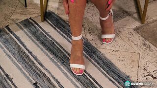 A recent short 'n' stacked mother I'd like to fuck named Lana Lee