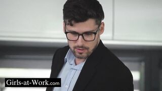 Between 2 business meetings