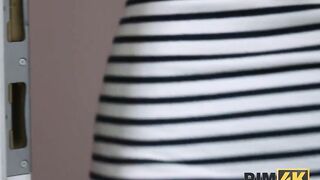 RIM4K. Redhead catches her chap watching VR porn and surprised with rimjob