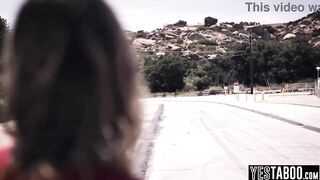 Stranded small blond mother I'd like to fuck takes assist from a stranger and thanks him with outdoor sex