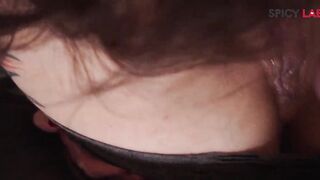 Lesbo licking and cum on twat