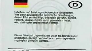 Peenuts - pissing in panties