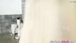 Petite dykes Jane Wilde and Chloe Foster going down hard