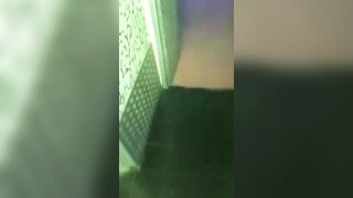 Spy on lesbians in the toilet