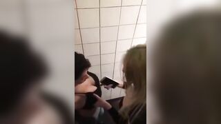 Spy on lesbians in the toilet