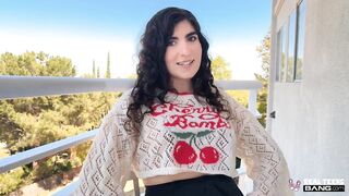Screw! Real Teens - Wild Outdoor Screwing With Sultry Brunette hair Nikki Slick