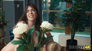 DADDY4K. Girlfriend helping him ease the pang