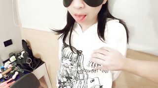 (中文對白) 調教可愛母狗的肛門，深入30cm擴張開發、自慰、二穴插入、產卵