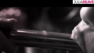 Lewd Floozy Plays with the Vibrator