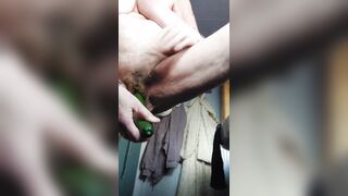 Granny screws shaggy twat with cucumber