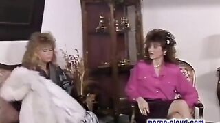 Wedding with unshaved twat