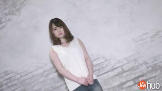 Reira Kitagawa's Jeans Tease to Curly Snatch Pound