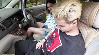 Public Anal in the Breakdown Vehicle