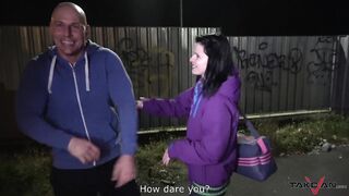 Slender tramp is shaking her petite melons on a huge knob in the van