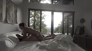 Raw, romantic sunrise sex and creampie (real pair)