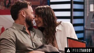 PURE TABOO Caring Liz Jordan Cheers Up Abused Aged Date In Restaurant After Waitress Comment