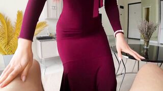 Hawt mother I'd like to fuck caught my boner and helped me cum on her large round booty