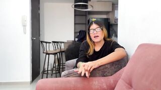 La novia de mi hermanastro me ruega que me la folle rico ya que el no la penetra como yo.