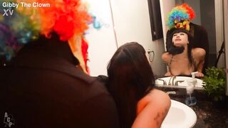 White Tiny Brunette hair Bangs Renowned Clown After Hip-Hop Concert In Las Vegas