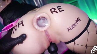 Massive glass buttplug makes my butt gape the the most good