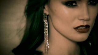 VIXEN - Tori Ebony takes on 2 dicks in an reward show after party