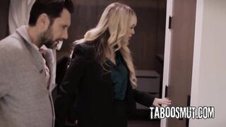 U're No Saint Either - Lilly Bell, Mona Azar