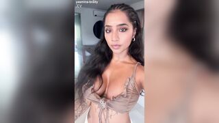 YasminaKhan-BradyBud - chat content #two - Movie scene 25-11-2025, 16 10 15 - Nov 26, 2025