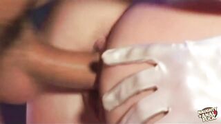 A voluptuous brunette hair engages in a trio, performing oral on 2 partners