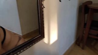 My neighbour asks me to have sex and that babe gives me a proper oral job; her boyfriend is at work.