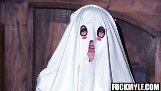 Stepmom's Ghost Cross Over