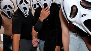 Gang-Fuck of a hotwife with 7 boyz