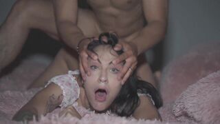 small prepaid gal shows me what that babe can do in an hour