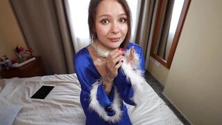 Anal with stepdaughter on Christmas morning. I ask her not to screech, eh