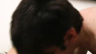 Amateur Brunette hair Teen in Mask Gets Fingering Her Vagina and Rides a Large Rod