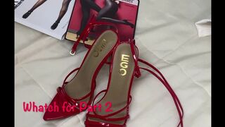 Mrs Aged Feet receives tights as a gift