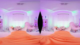 Hawt Karma RX teasing and sucking schlong